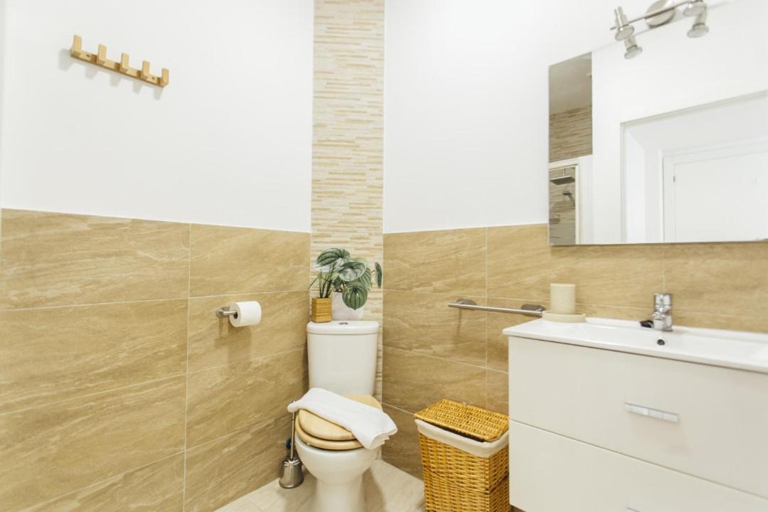 Bright And Comfortable- 2D 2B- Conde De Torrejon Севилья Экстерьер фото