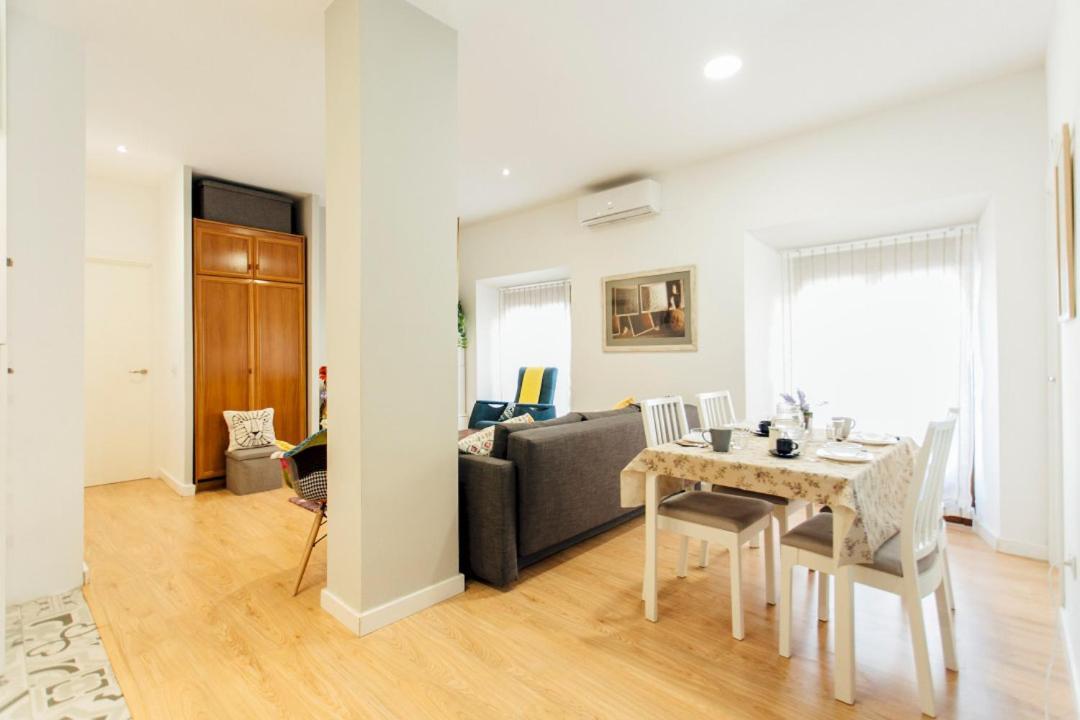 Bright And Comfortable- 2D 2B- Conde De Torrejon Севилья Экстерьер фото